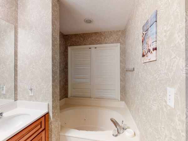 Beaches Of South Walton Condo 956385
