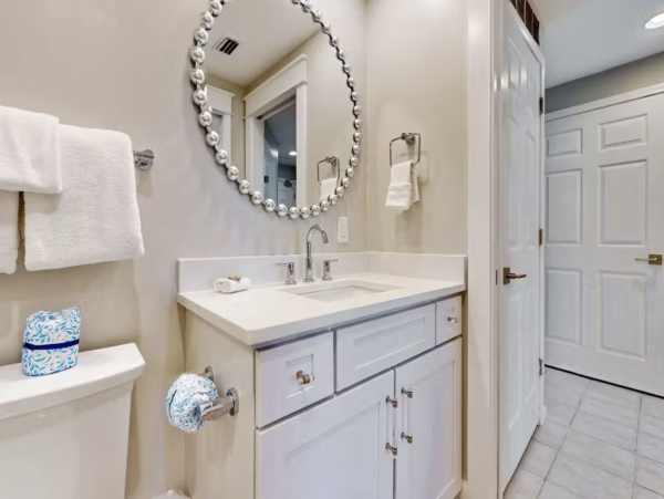 Destin Beach Front Vacation Condo Pool Updated Interior