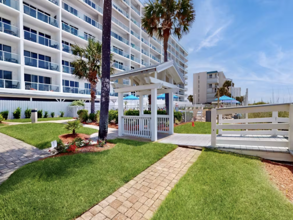Destin Beach Front Vacation Condo Pool Updated Interior