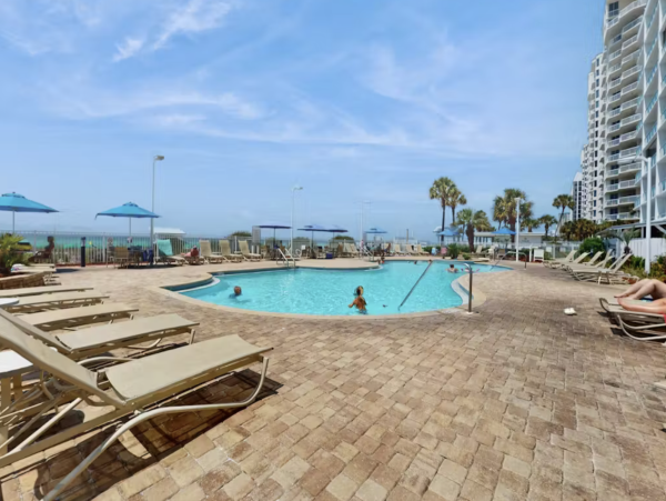 Destin Beach Front Vacation Condo Pool Updated Interior