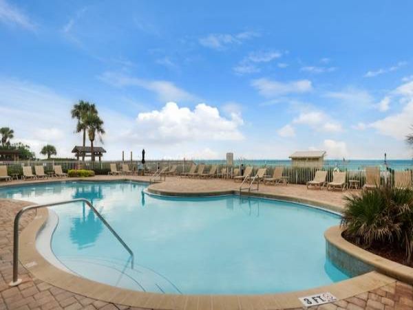 Destin Beach Front Vacation Condo Pool Updated Interior