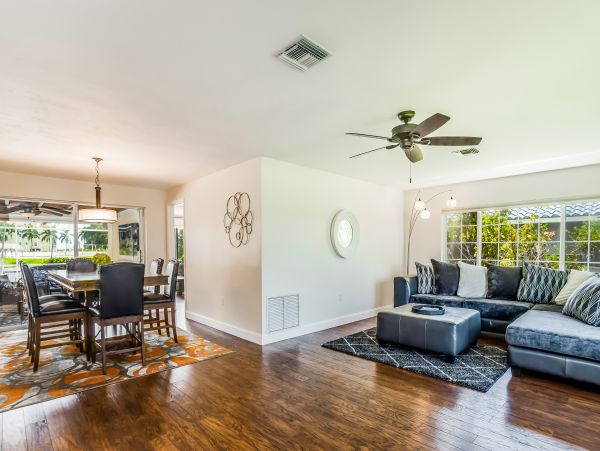 Cape Coral Home 956438