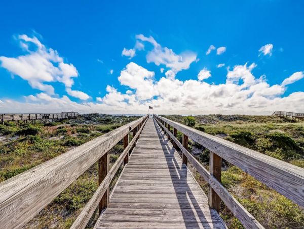 Fernandina Beach Vacation Condo Steps to Beach Sleeps 4 Guests