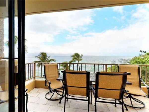On Beach Kaanapali Vacation Penthouse Two Bedroom