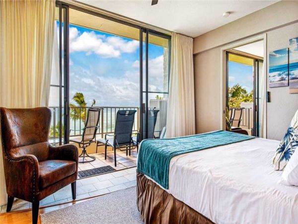 Two Spectacular Side by Side Ocean-Beach Front Penthouses