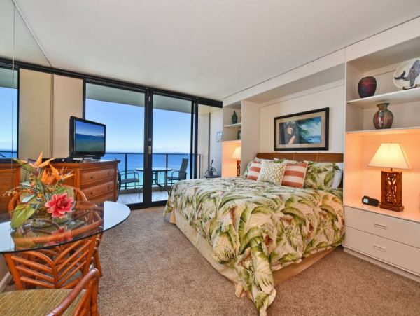 Maui Vacation Rental with Full Ocean View & Balcony