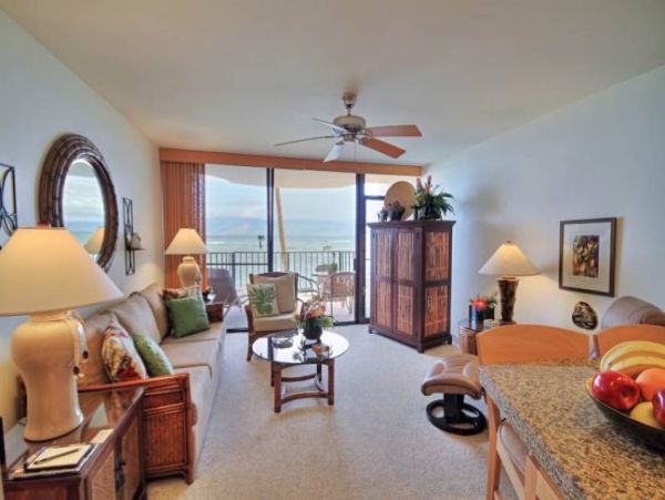Beachfront Kihei Condo with Resort Privileges