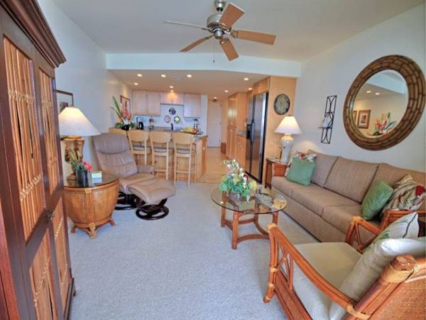 Beachfront Kihei Condo with Resort Privileges