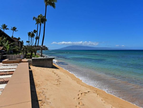 Kaanapali Vacation Condo One Bedroom On Beach