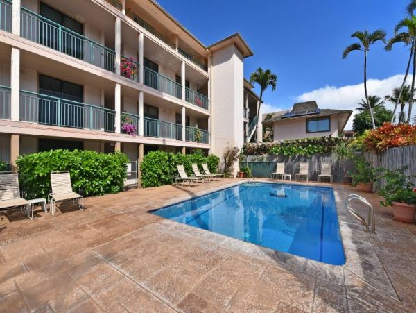 Kaanapali Vacation Condo One Bedroom On Beach