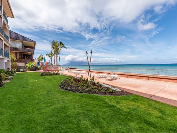 Kaanapali Vacation Condo One Bedroom On Beach