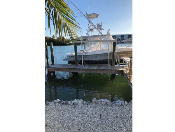 The Florida Keys Vacation Pool Home with Boat Dock