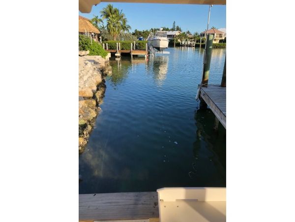 The Florida Keys Vacation Pool Home with Boat Dock