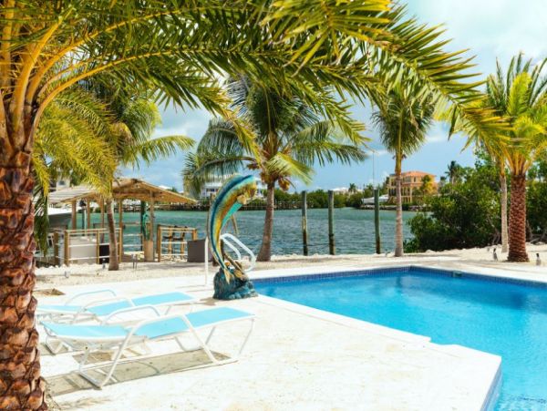 The Florida Keys Vacation Pool Home with Boat Dock
