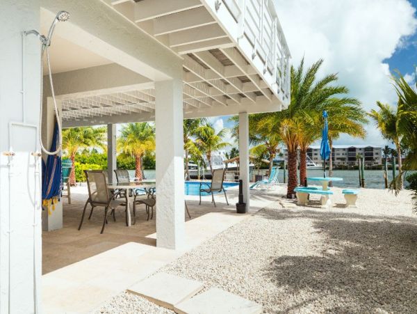 The Florida Keys Vacation Pool Home with Boat Dock