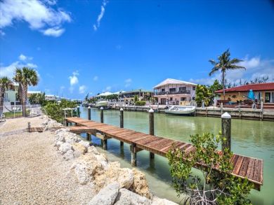 Four Bedroom Marathon Vacation Rental with Pool Sleeps 8 Four Bedroom Marathon Vacation Rental with Pool Sleeps 8