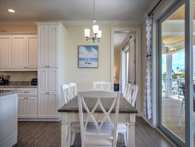 Four Bedroom Marathon Vacation Rental with Pool Sleeps 8 Four Bedroom Marathon Vacation Rental with Pool Sleeps 8