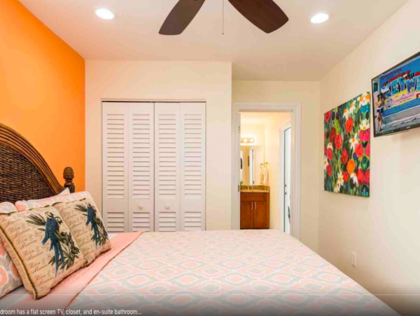 Luxury Key West Vacation Pool Home Sleeps13 Guests