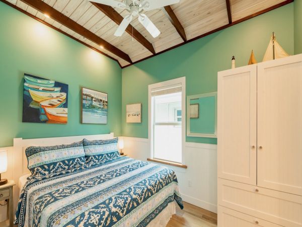 Fun Six Bedroom Family Home in Key West with Private Pool