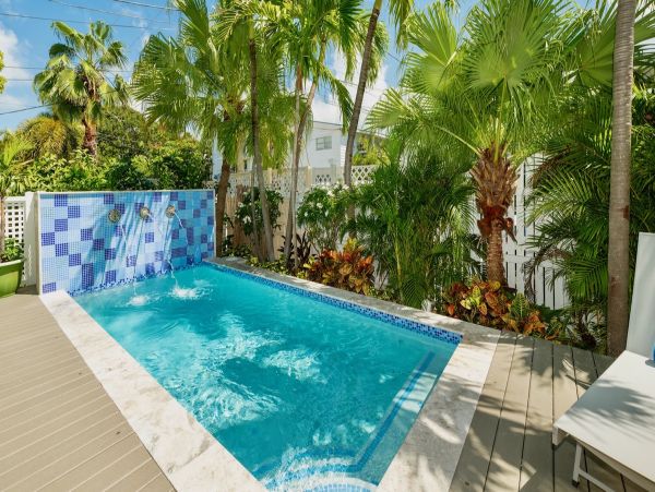 Fun Six Bedroom Family Home in Key West with Private Pool