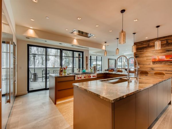 Stunning Views 5 Bedroom Vail Vacation Penthouse Sleeps 20