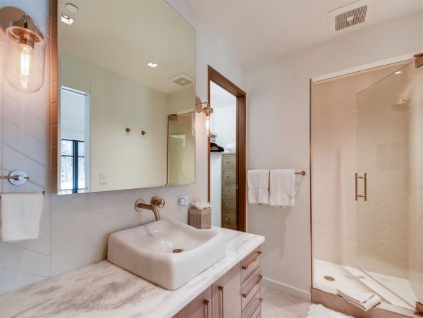 Stunning Views 5 Bedroom Vail Vacation Penthouse Sleeps 20