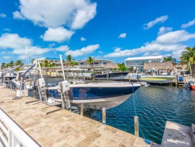 Updated 4 Bedroom Key Largo Pool Villa With Canal Views