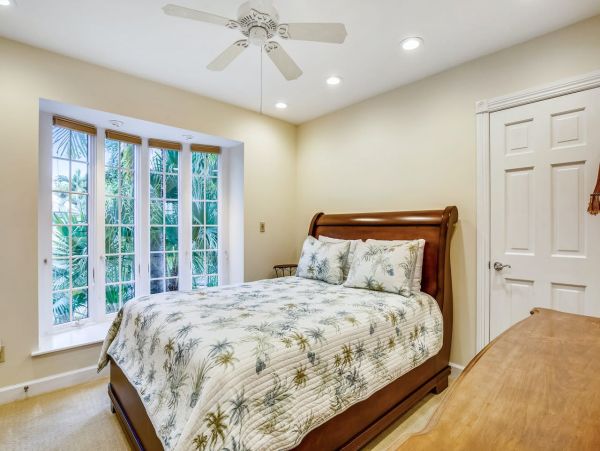 4 Bedroom Plus Loft Key West Vacation Home with Private Pool
