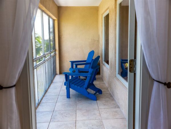 Marathon Vacation Rental Home Five Bedrooms.
