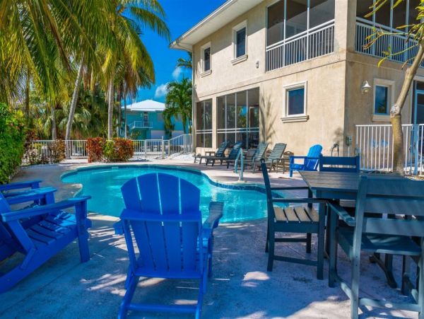 Marathon Vacation Rental Home Five Bedrooms.