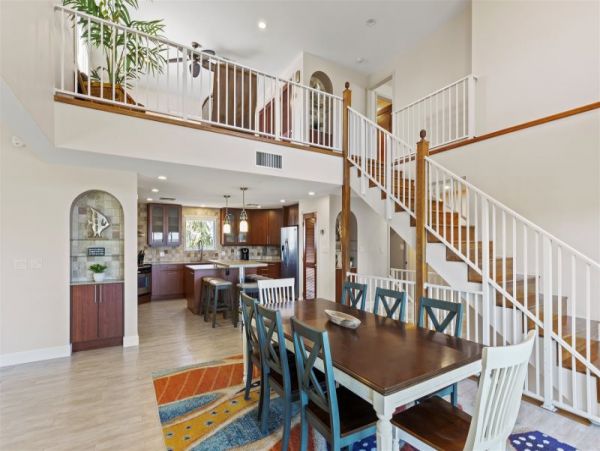 Marathon Vacation Rental Home Five Bedrooms.