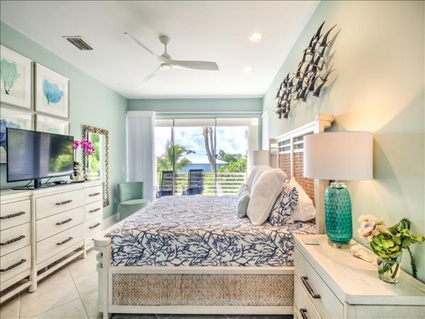 Five Bedroom Marathon Vacation Rental Pool & Spa