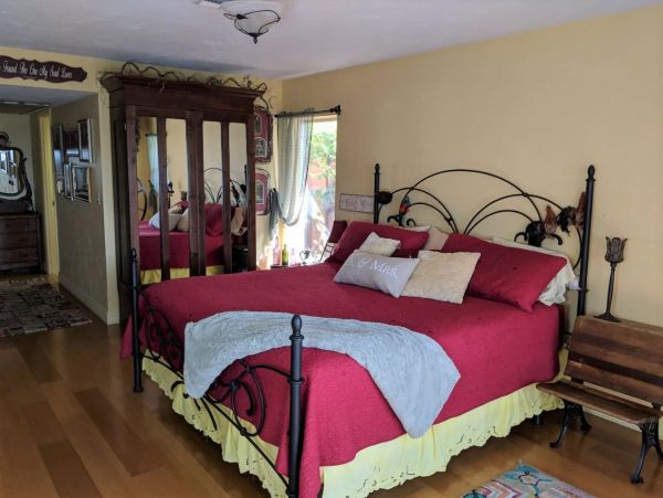 Beautiful Vacation Rental Home with Bay Views & Private Pool