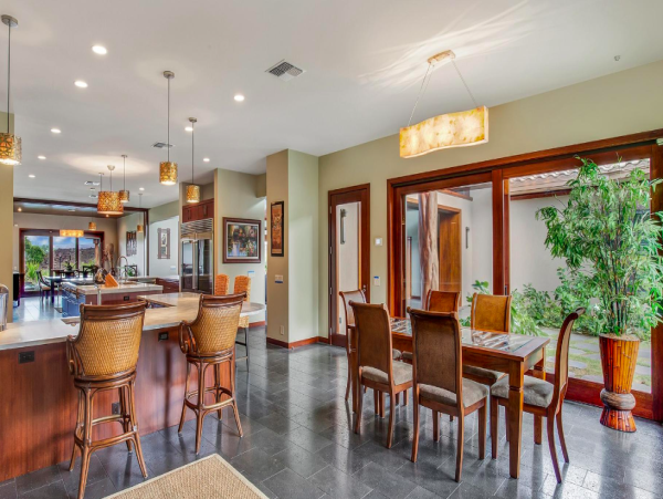 Luxurious Villa with Lagoon Pool & Resort Amenities