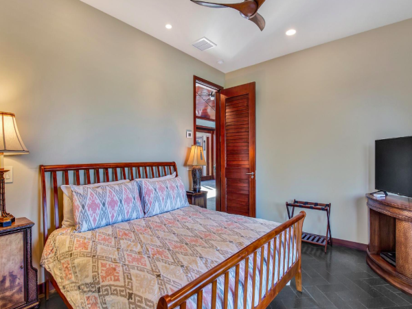 Luxurious Villa with Lagoon Pool & Resort Amenities