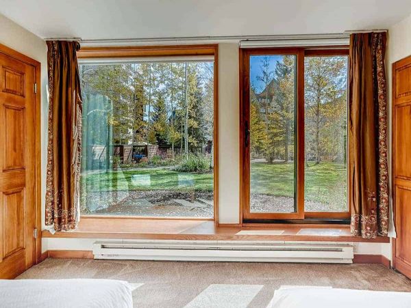 Vail Vacation  Condo 3 Bedroom 3 Bathroom Sleeps 7 Guests