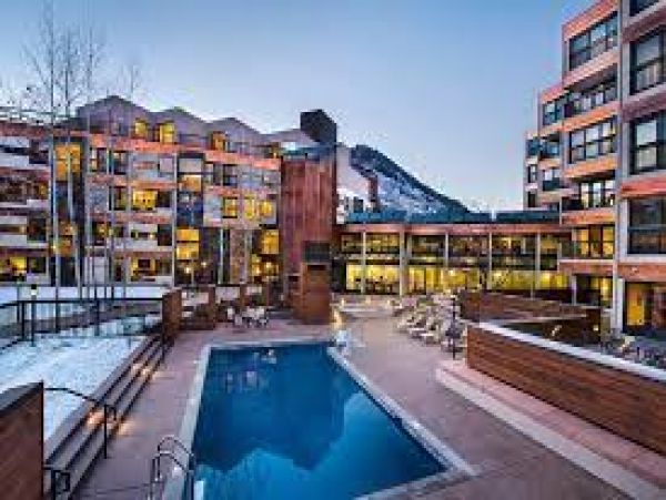 Vail Vacation  Condo 3 Bedroom 3 Bathroom Sleeps 7 Guests
