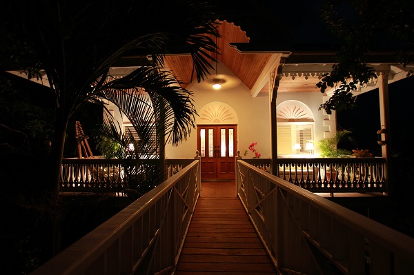 ST. JOHN VILLA 3 BEDROOM WITH VIEW AND POOL