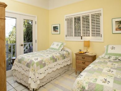 St. John Home 957084