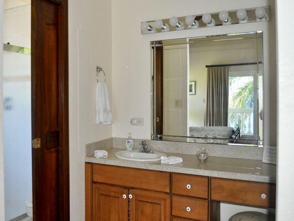 St. John Home 957086