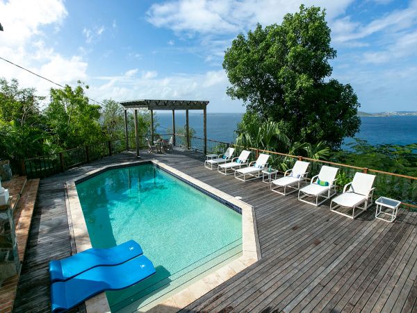 St. John Home 957087