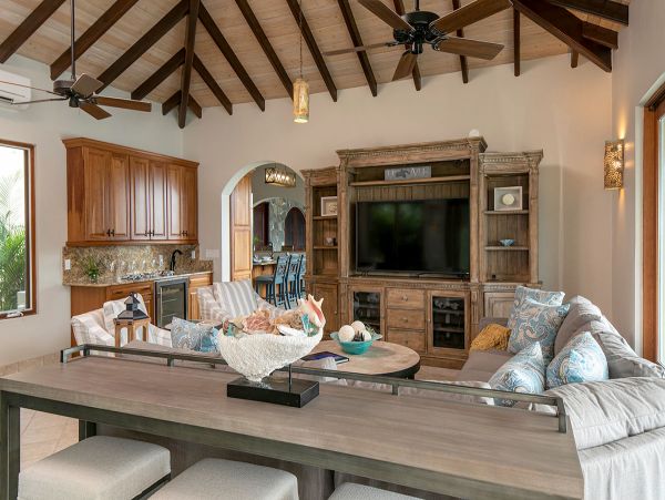 St. John Home 957088