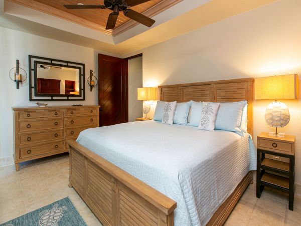 St. John Home 957088