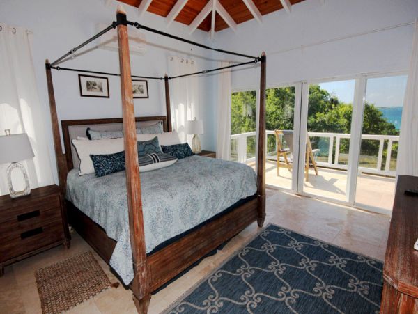 Bay View 4 Bedroom Home with Private Pool & Deck in St. John