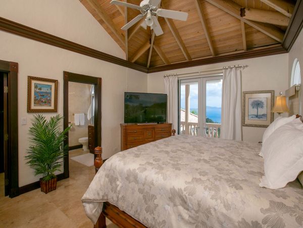 Stunning Views From This 5 Bedroom Villa with Private Pool