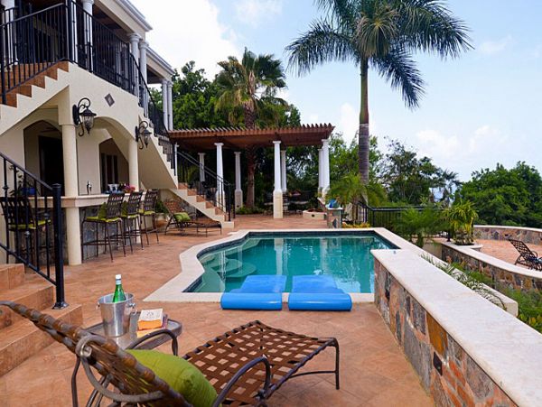 St. John Home 957096