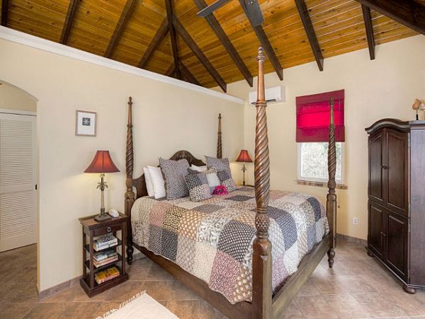 St. John Home 957096