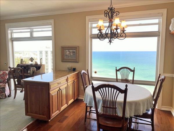Longboat Key Vacation Condo on Beach Full Gulf Views