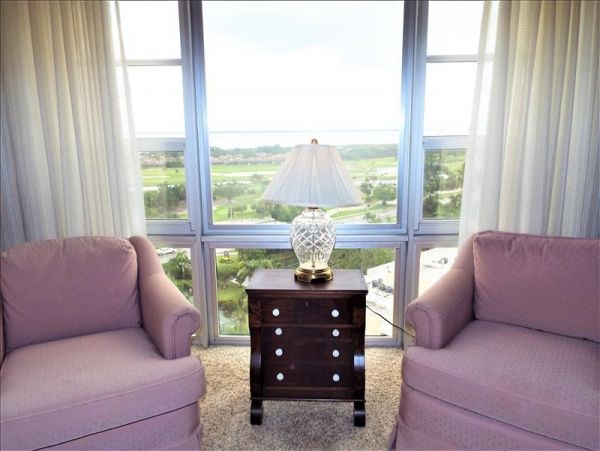 Longboat Key Vacation Condo on Beach Full Gulf Views