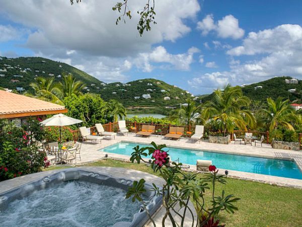 St. John Home 957100
